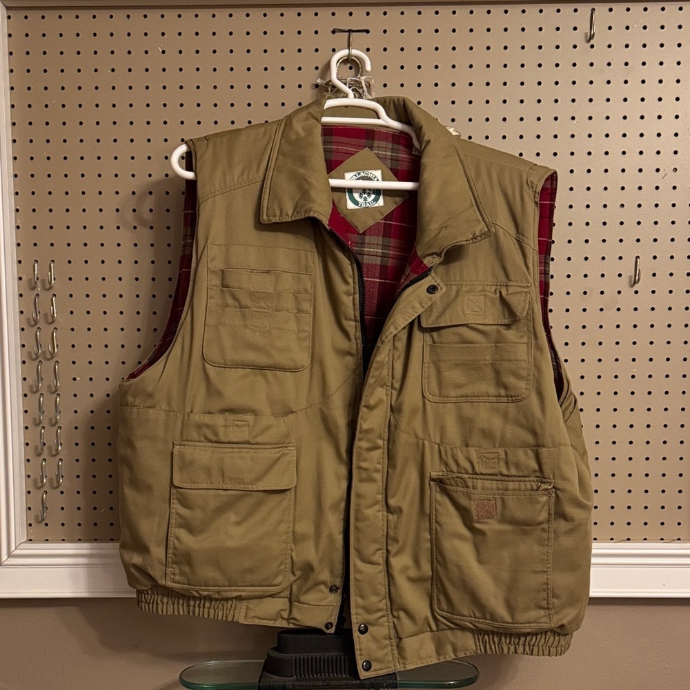 Men's Tan Lined Utility Vest
